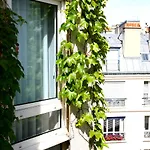 Fertel Etoile Hotel