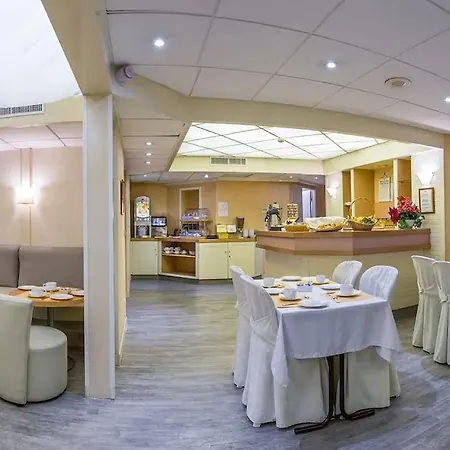 Hotel Fertel Etoile Paris