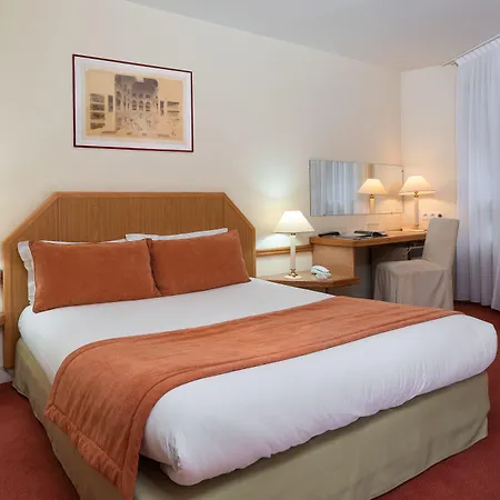 Hotel Fertel Etoile París