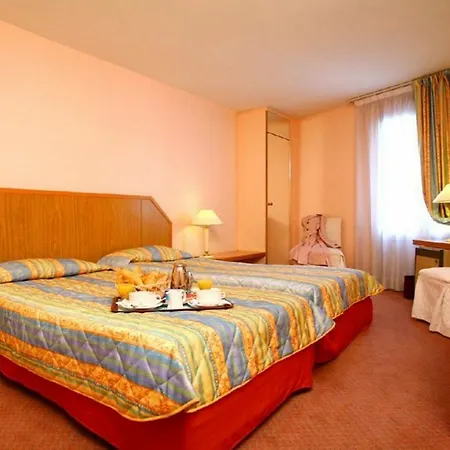 Fertel Etoile Hotel