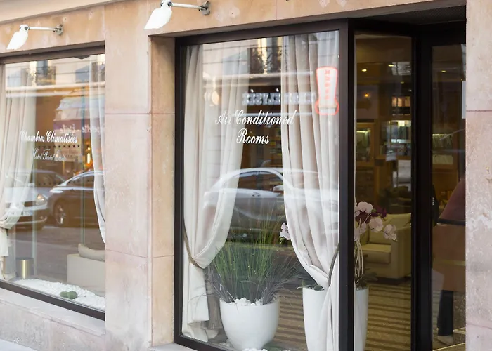 Fertel Etoile 3* Parijs