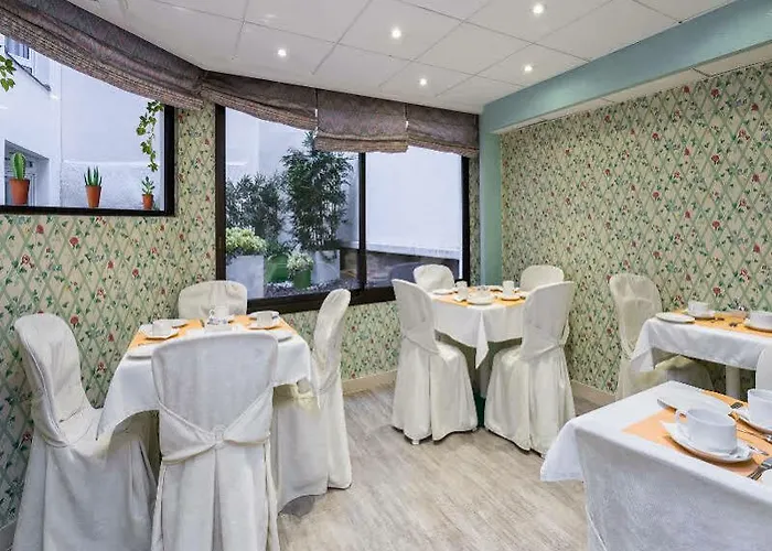 Fertel Etoile Parijs